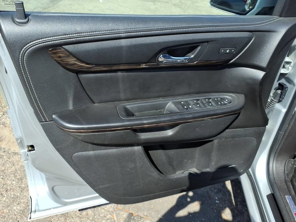 Used 2015 GMC Acadia Denali AWD/4WD image 12