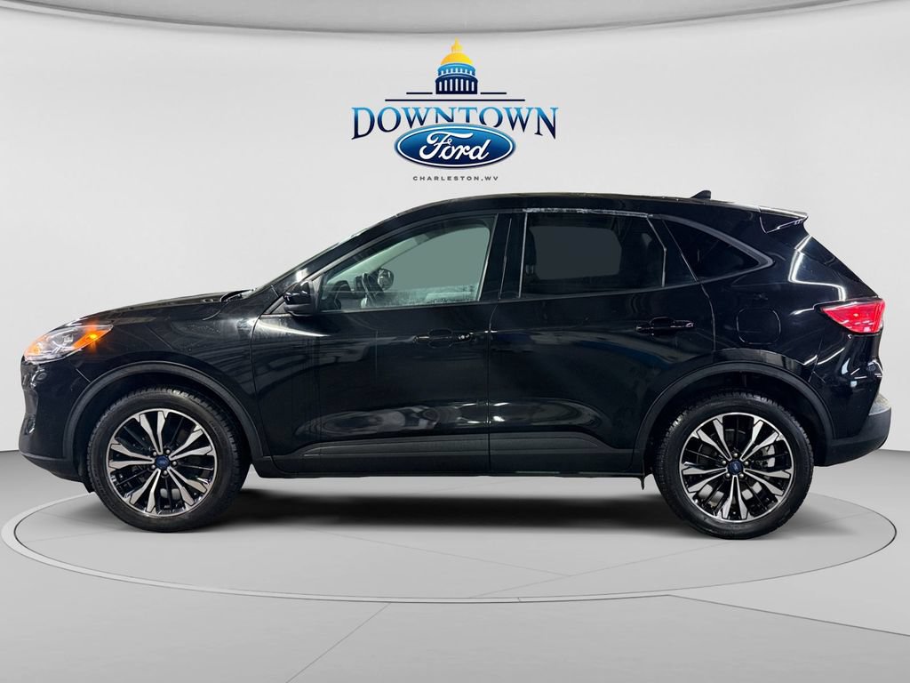 Used 2022 Ford Escape SE w/ SE Sport Appearance Package AWD/4WD image 6