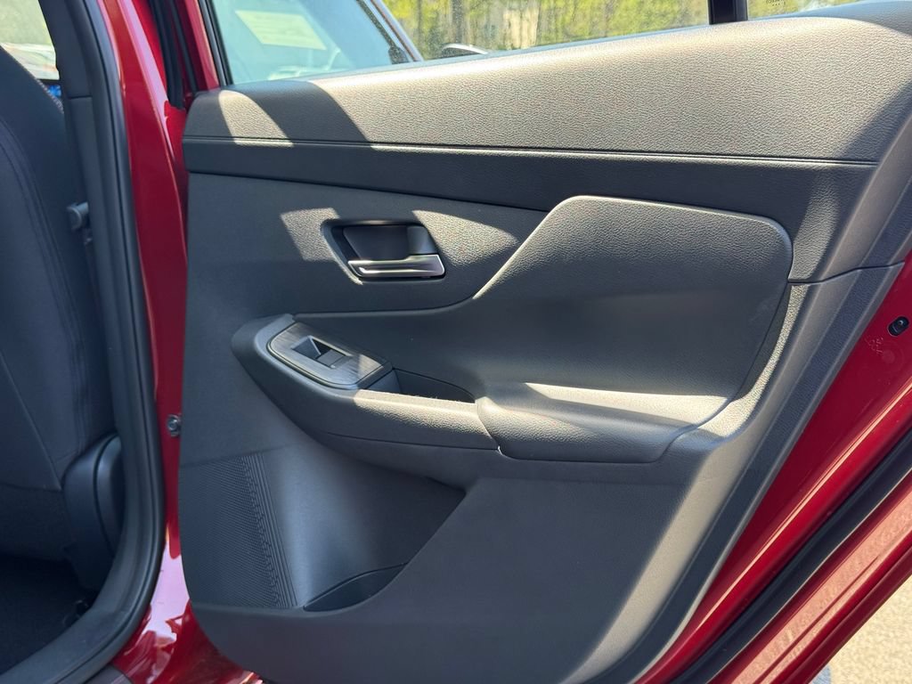 New 2026 Nissan Sentra SR w/ Floor Mat Package FWD image 23