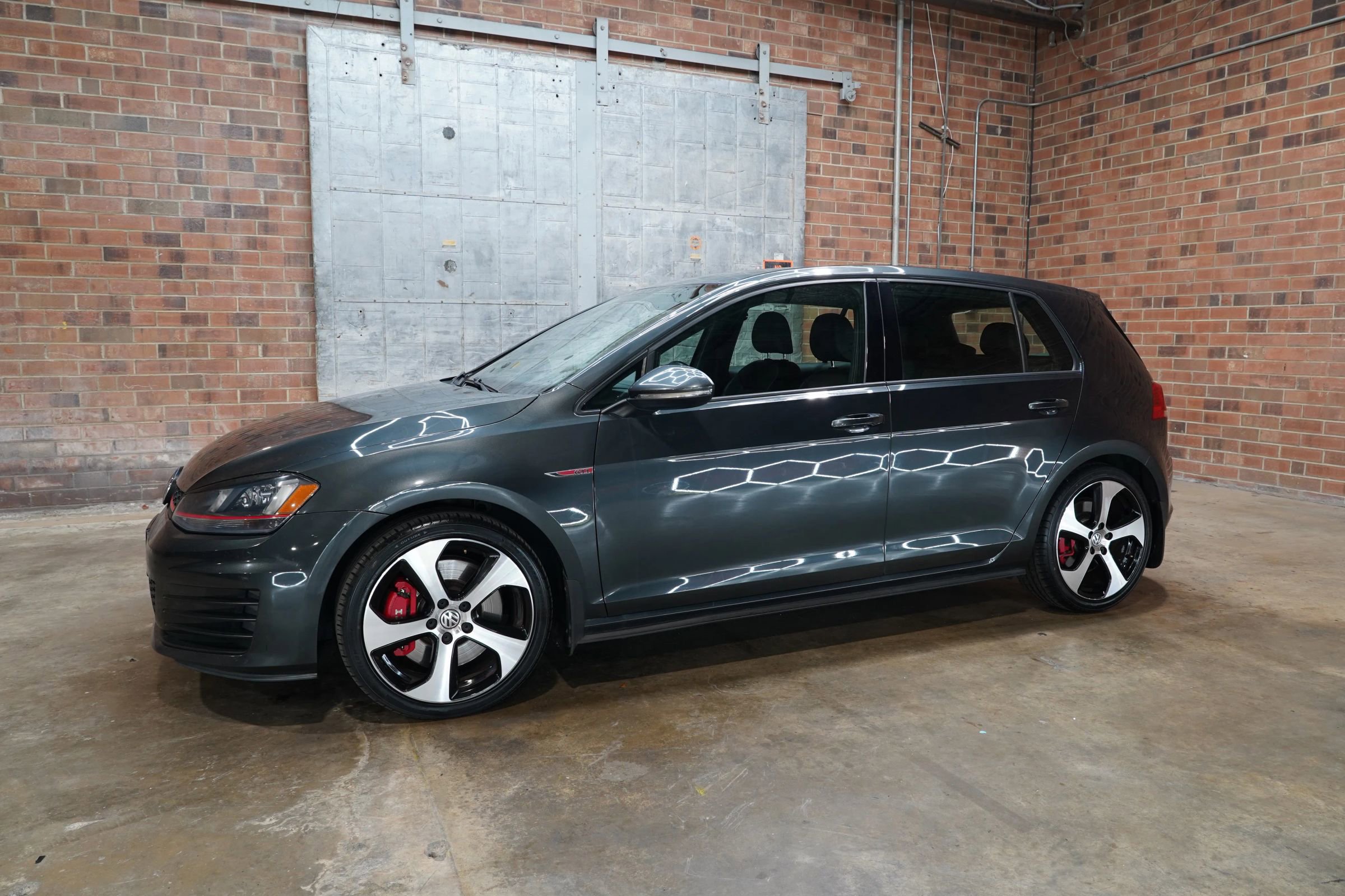 Used 2015 Volkswagen GTI Autobahn w/ Lighting Package (SEL) FWD image 8