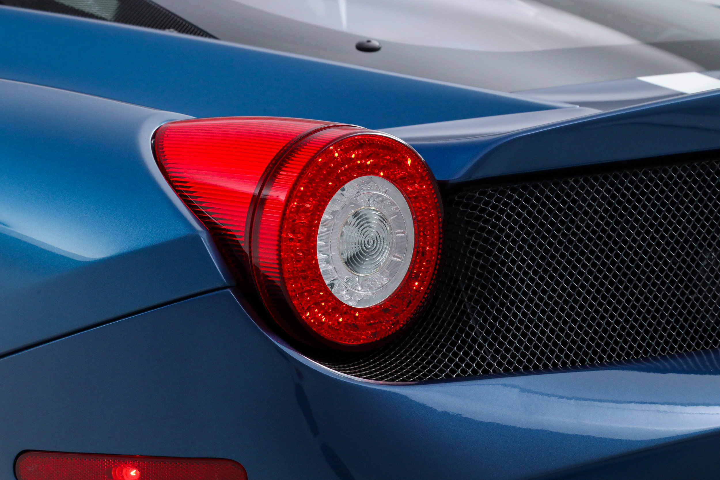 Used 2015 Ferrari 458 Speciale Coupe image 18