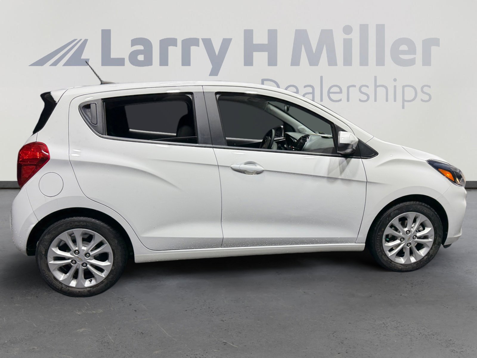 Used 2020 Chevrolet Spark LT image 6