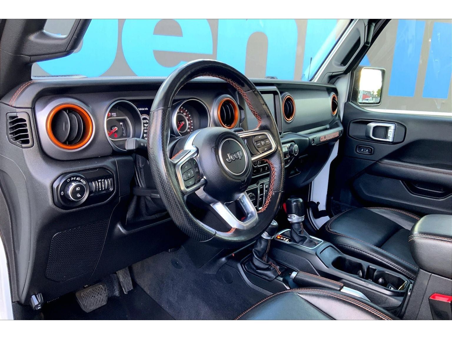 Used 2021 Jeep Gladiator Mojave AWD/4WD image 16