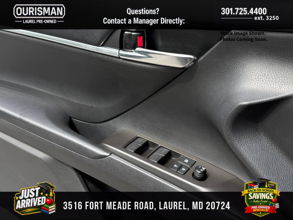 Used 2022 Toyota Camry SE FWD image 34