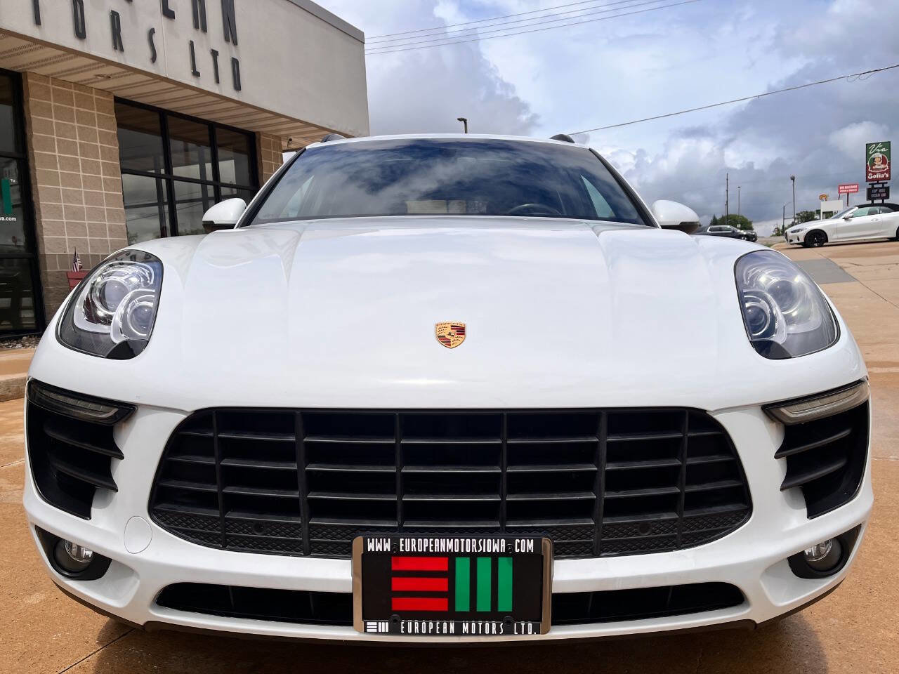 Used 2015 Porsche Macan S AWD/4WD image 7