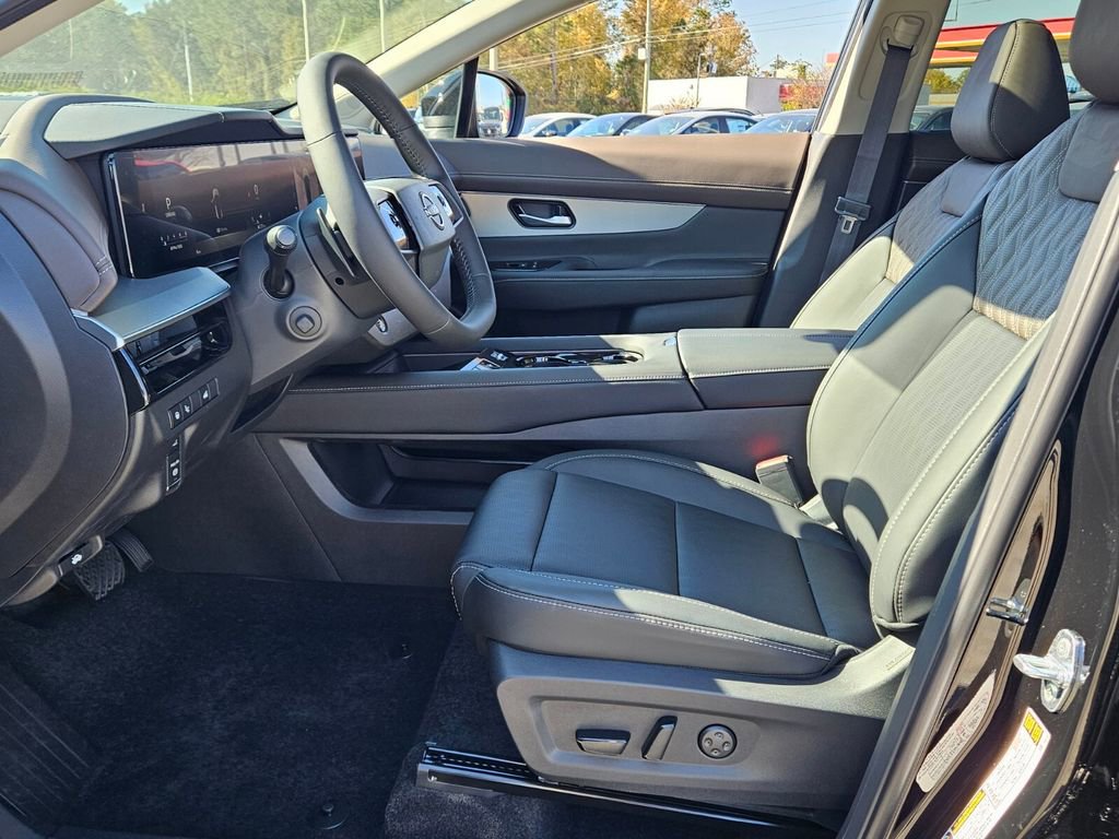 New 2026 Nissan Murano Platinum w/ Cargo Package image 3