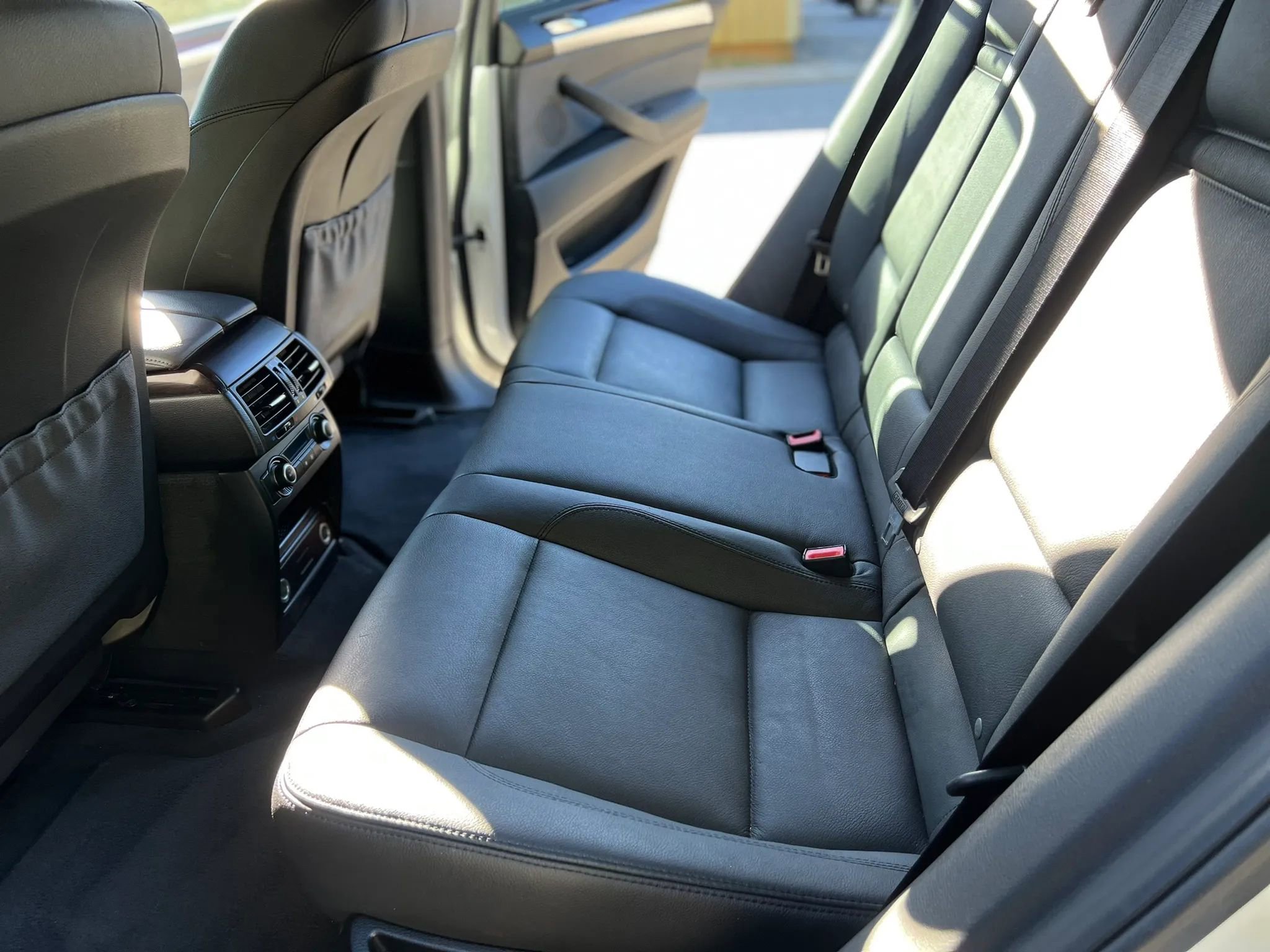 Used 2014 BMW X6 xDrive35i image 39