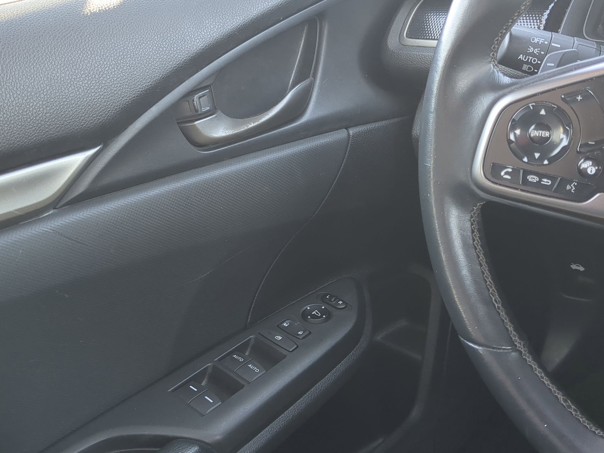 Used 2020 Honda Civic Sport image 12