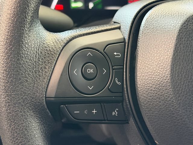 Used 2025 Toyota RAV4 LE FWD image 27