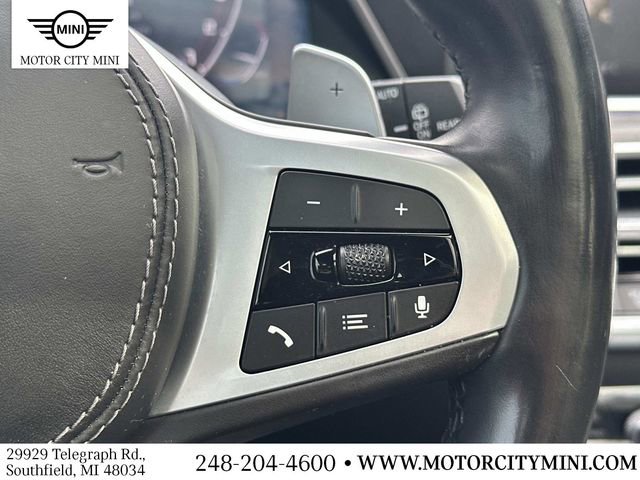 Used 2022 BMW X7 M50i w/ Executive Package image 28