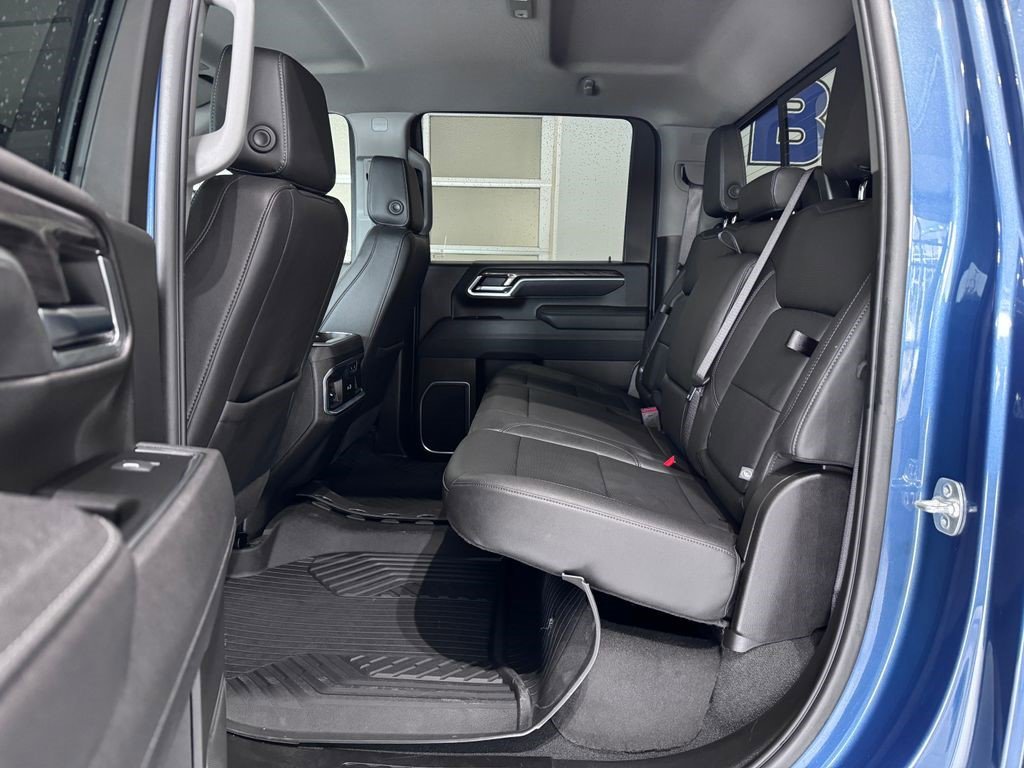 Certified 2025 Chevrolet Silverado 3500 LTZ w/ LTZ Premium Package image 12