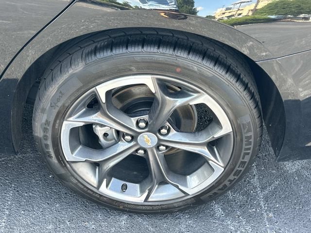 Used 2023 Chevrolet Malibu LT FWD image 12