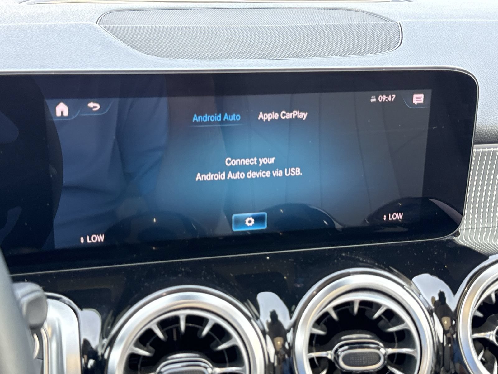 Certified 2022 Mercedes-Benz GLB 250 image 21