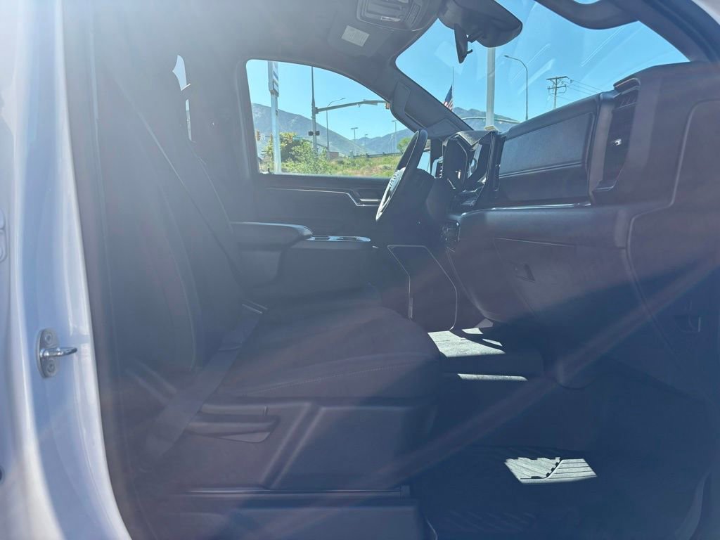 Used 2023 Chevrolet Silverado 1500 LT Trail Boss w/ Protection Package AWD/4WD image 29