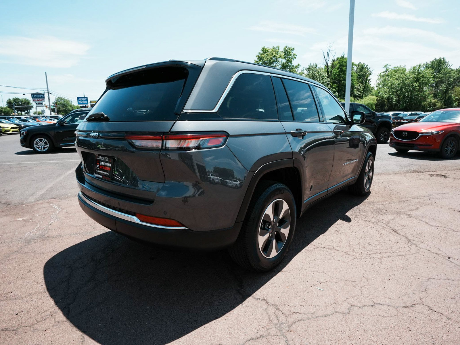 Used 2022 Jeep Grand Cherokee Limited 4xe AWD/4WD image 5