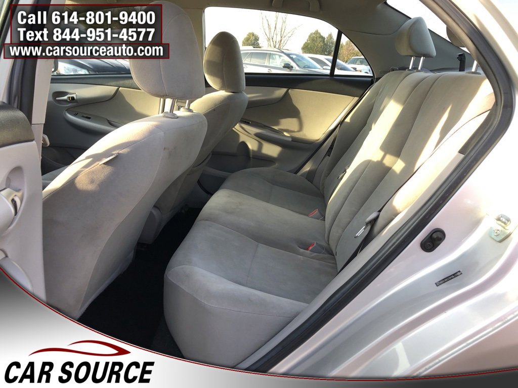 Used 2011 Toyota Corolla LE image 19