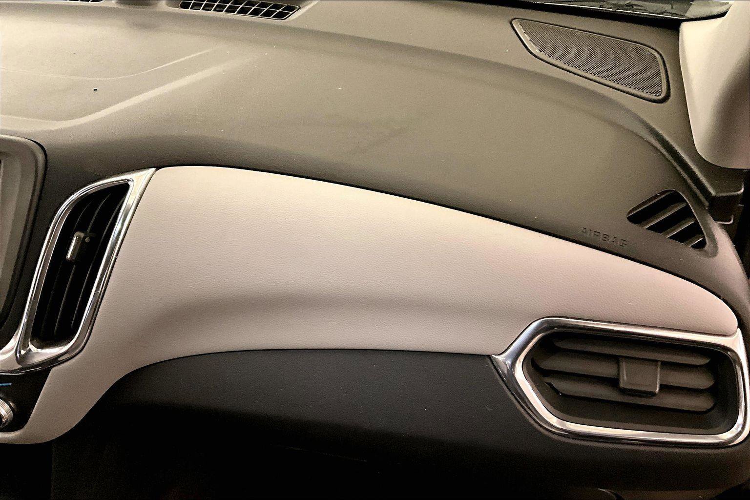 Used 2023 Chevrolet Equinox LS w/ LS Convenience Package image 15