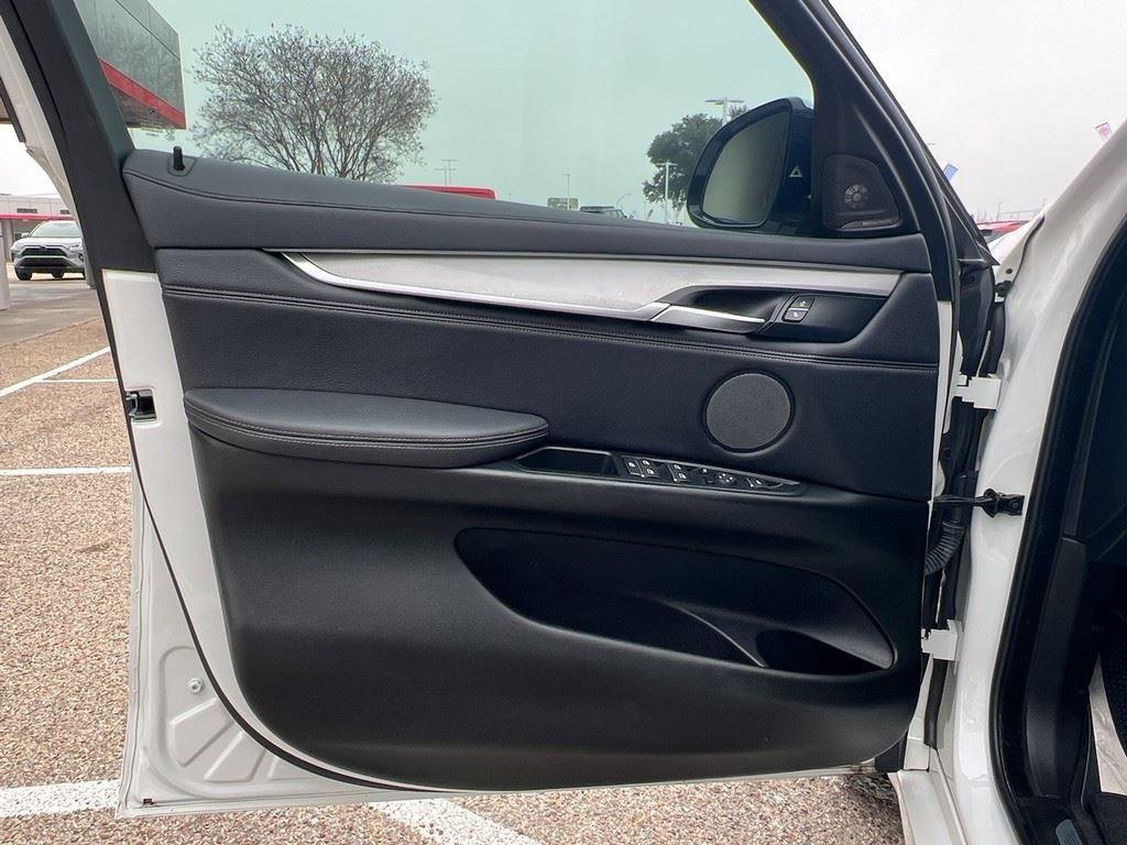 Used 2018 BMW X6 xDrive35i image 17