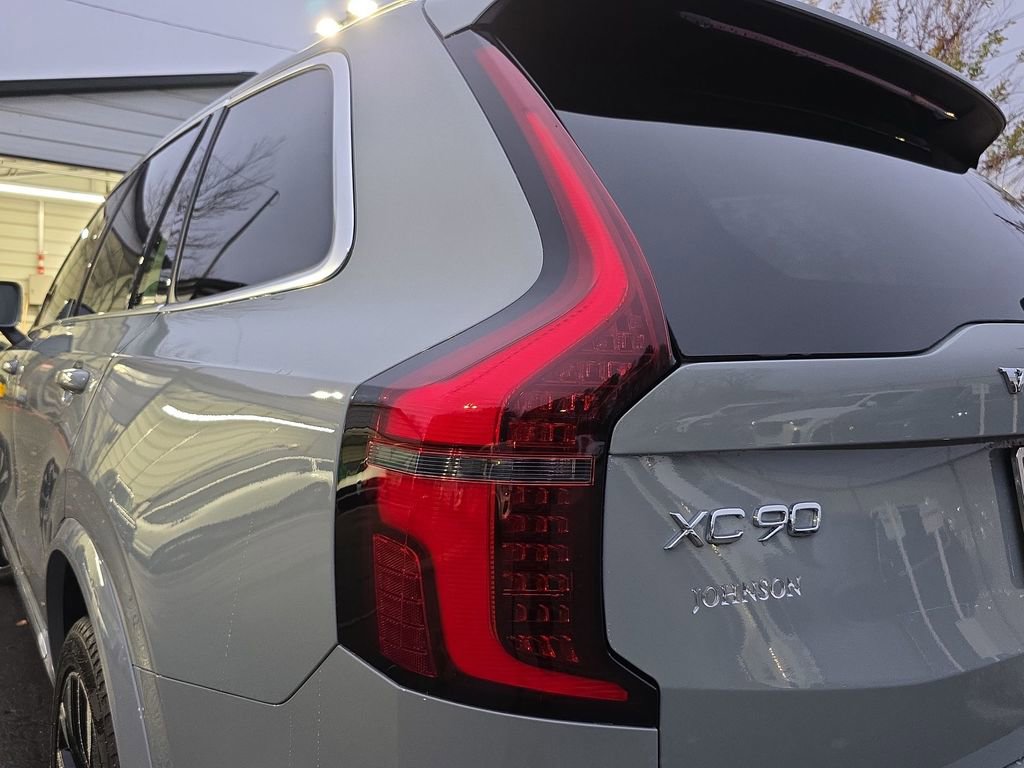 New 2026 Volvo XC90 B6 Ultra w/ Protection Package image 47