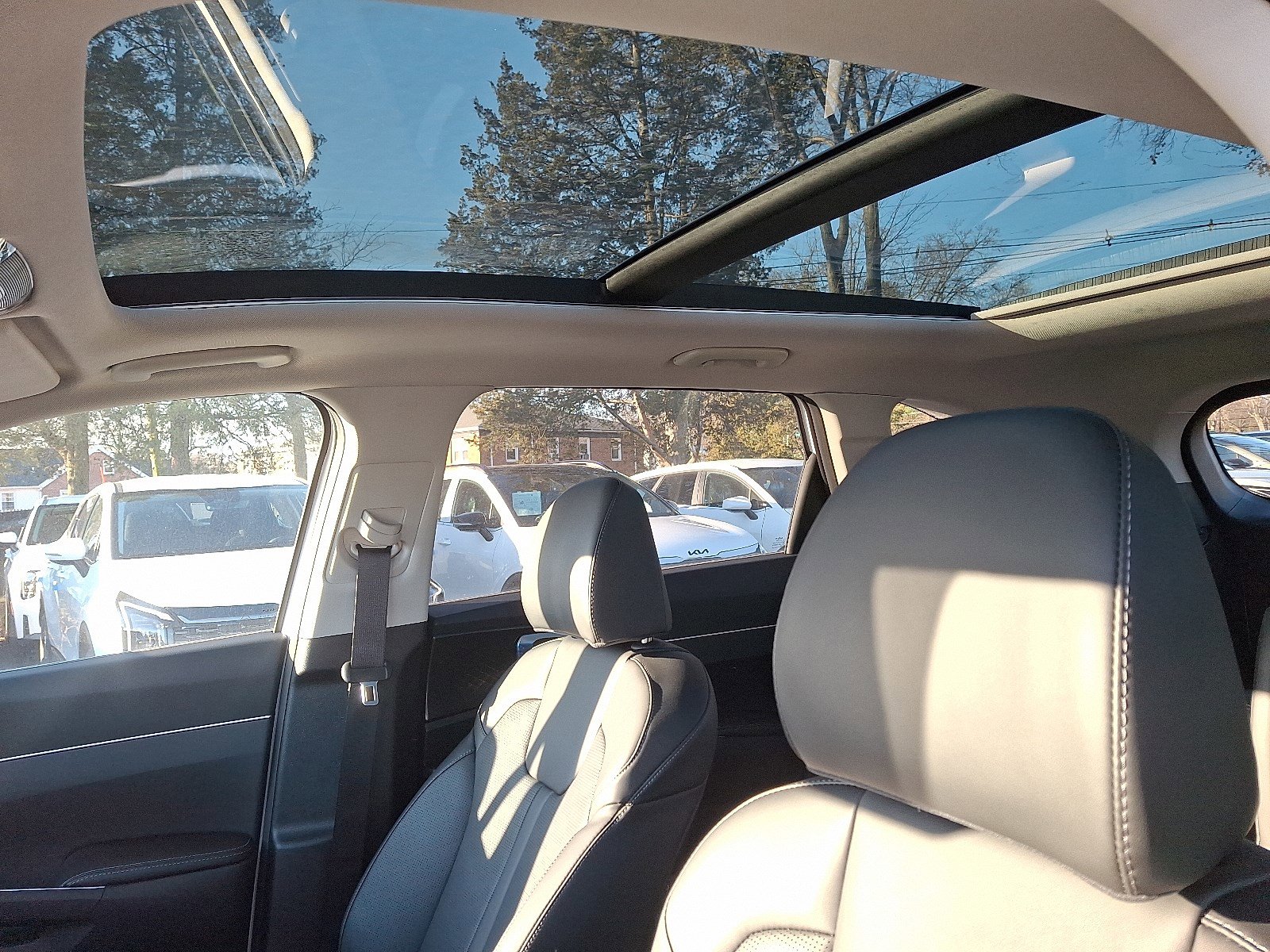 New 2025 Kia Sorento EX w/ Panoramic Sunroof Package image 10