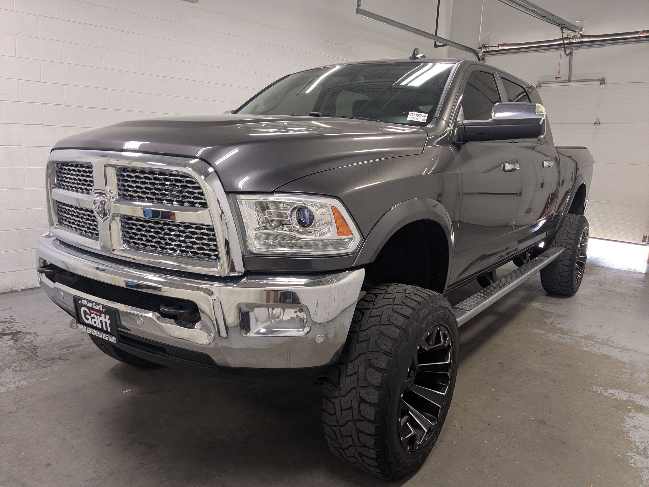 Used 2017 RAM 2500 Laramie AWD/4WD image 11