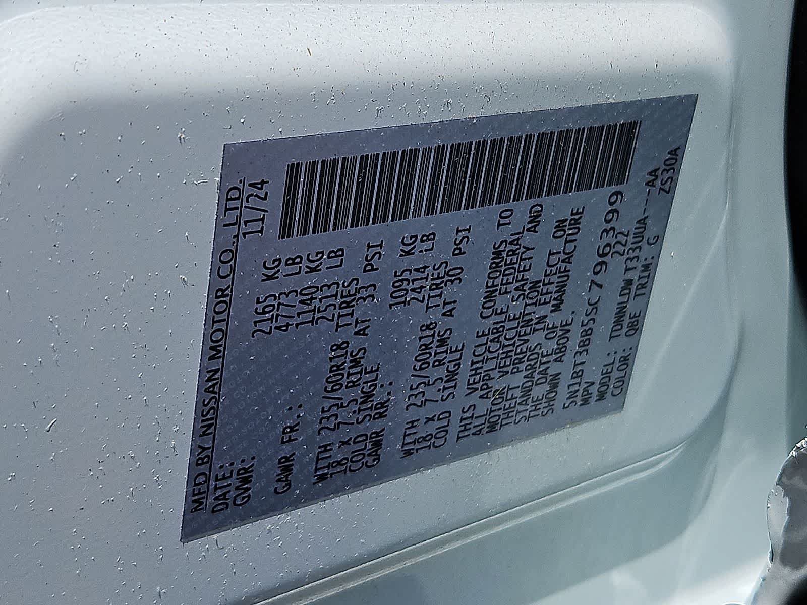 Used 2025 Nissan Rogue SV AWD/4WD image 36