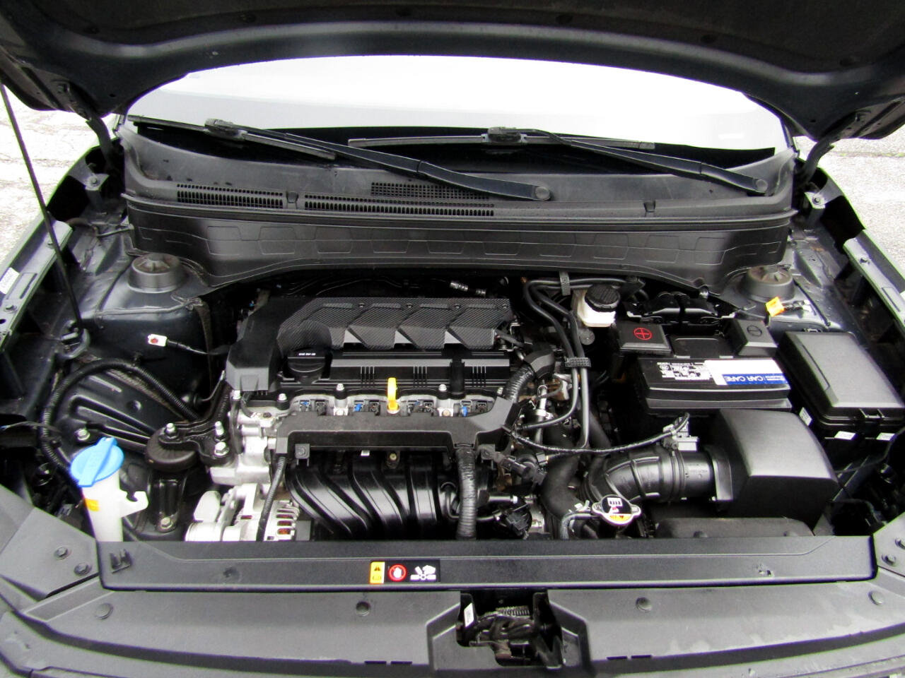 Used 2022 Hyundai Venue SEL image 30