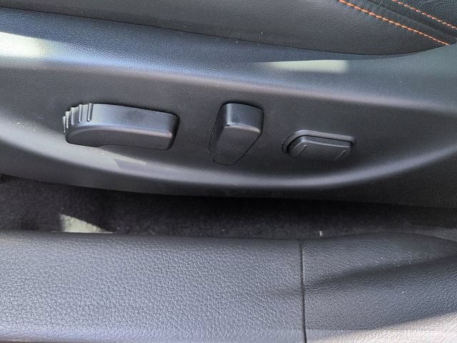 Used 2023 Nissan Maxima SR w/ Sport Mat Group FWD image 15