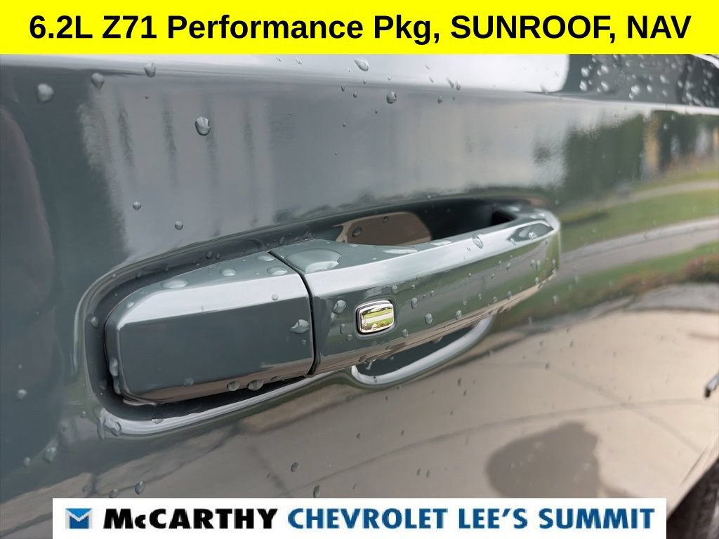 Used 2025 Chevrolet Tahoe Z71 w/ Z71 Off-Road Package AWD/4WD image 18