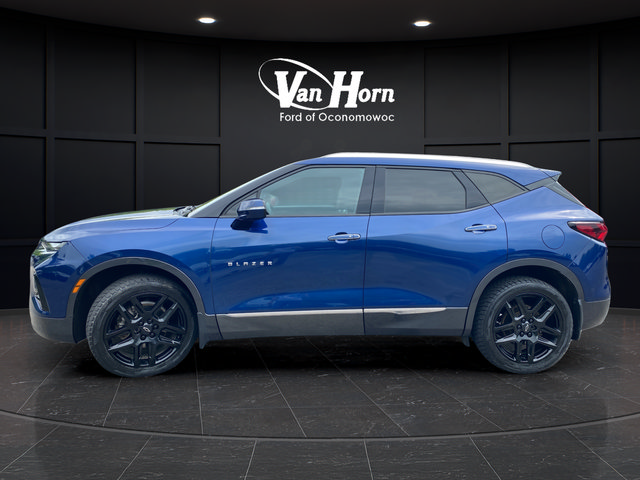 Used 2022 Chevrolet Blazer Premier w/ Enhanced Convenience Package AWD/4WD image 4