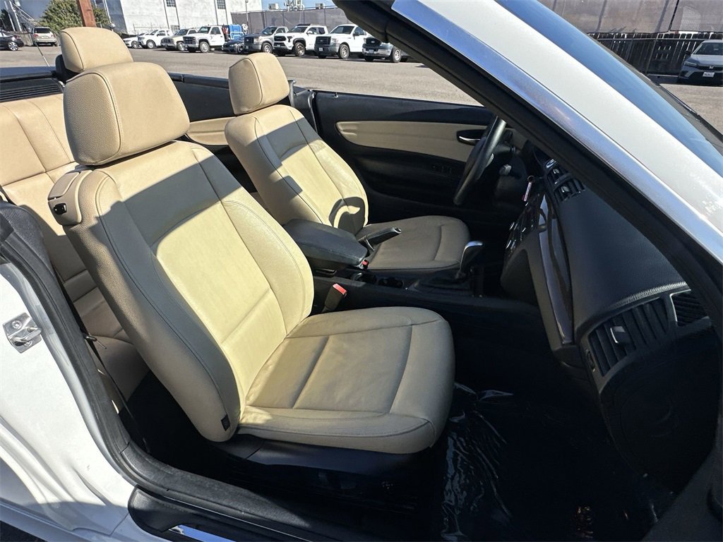 Used 2012 BMW 128i Convertible image 35