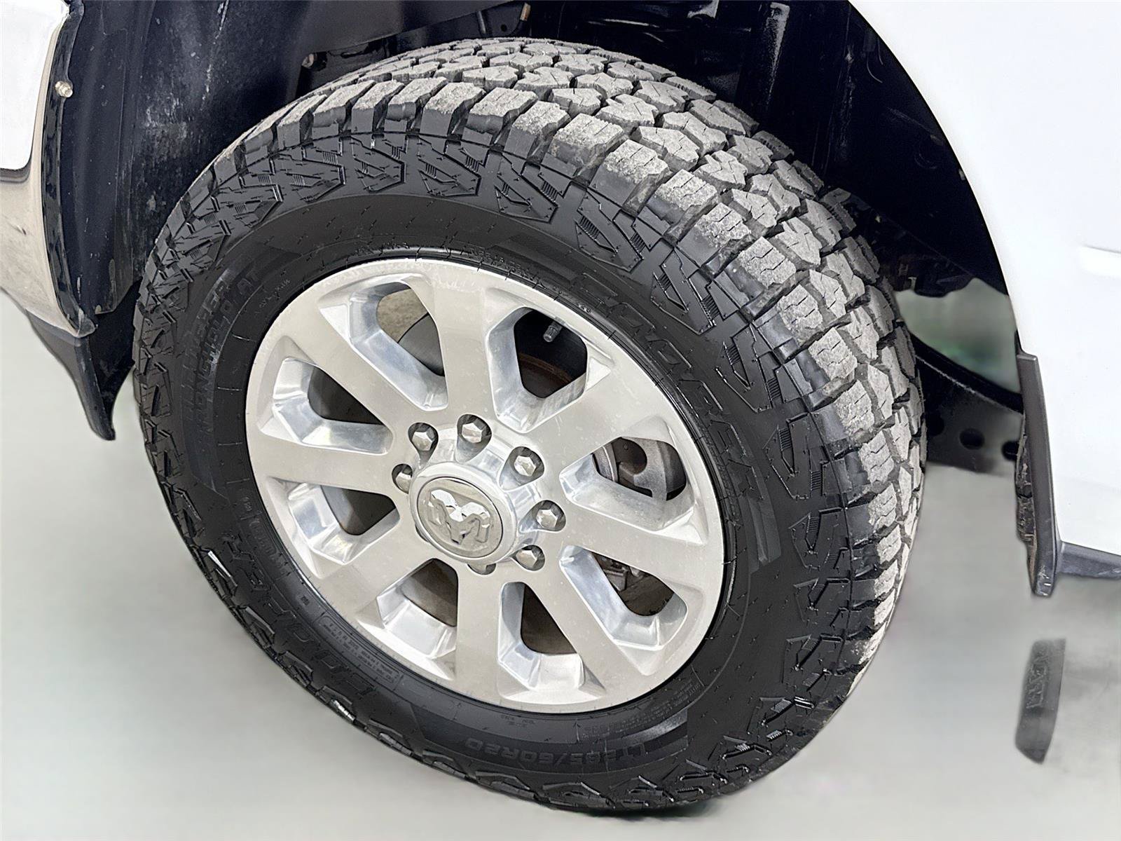 Used 2023 RAM 2500 Laramie AWD/4WD image 33