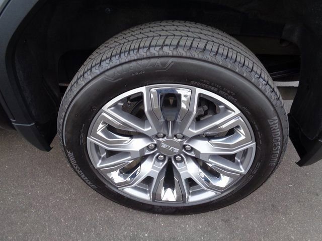 Used 2024 GMC Sierra 1500 Denali w/ Denali Reserve Package image 13