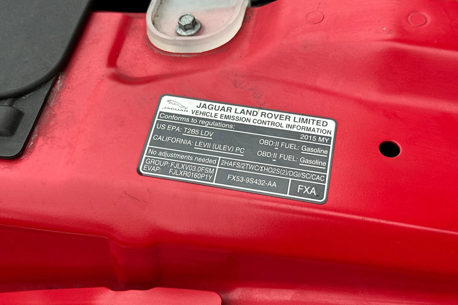 Used 2015 Jaguar F-TYPE Coupe image 21