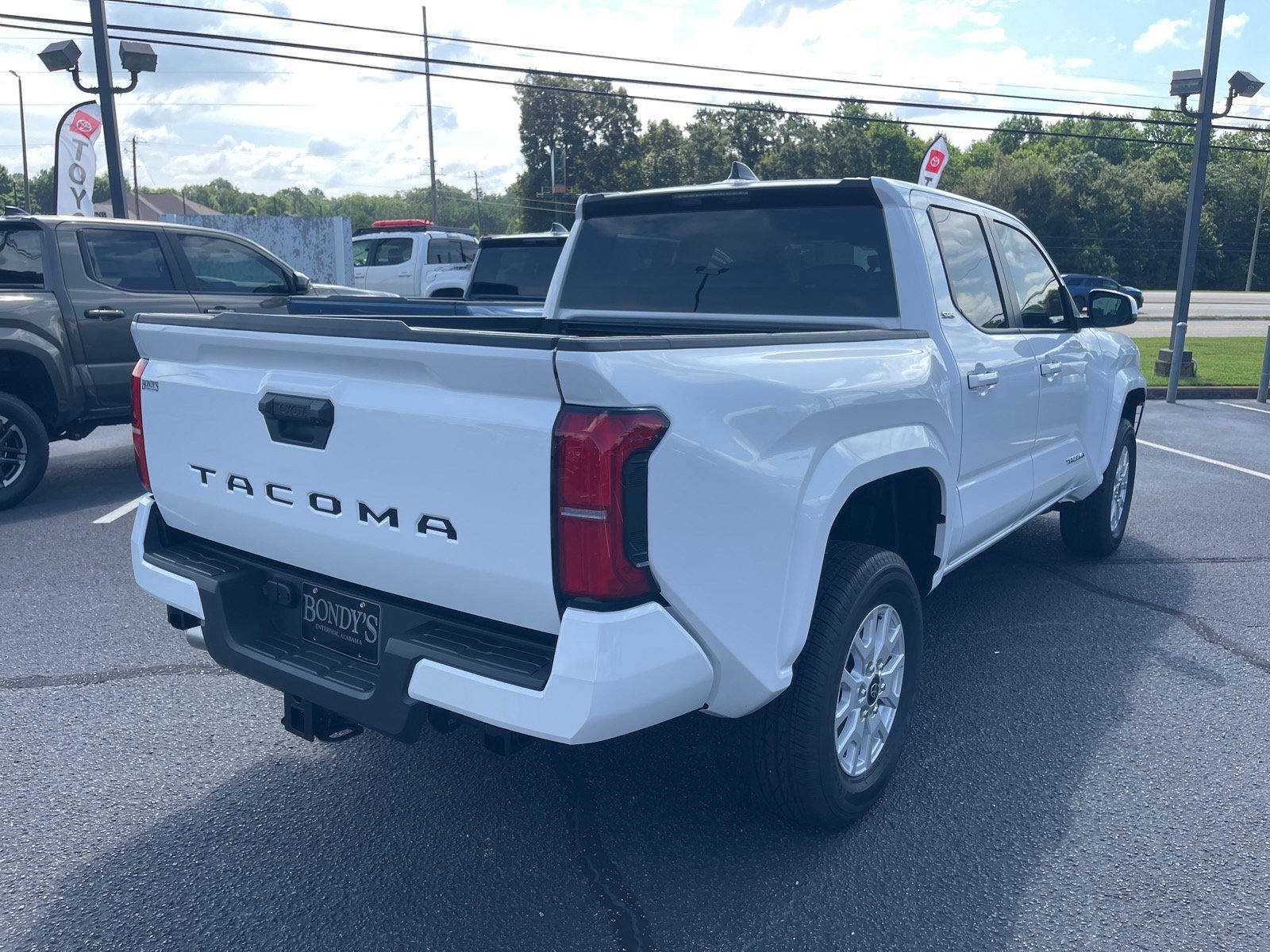 New 2026 Toyota Tacoma SR5 RWD image 14