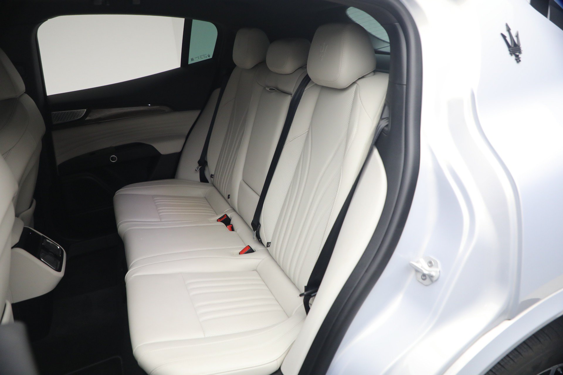 Certified 2023 Maserati Grecale Modena AWD/4WD image 19