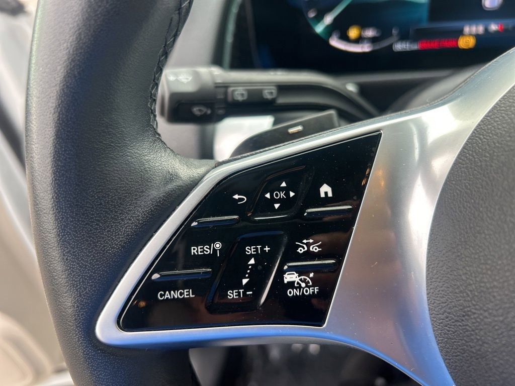 Used 2025 Mercedes-Benz GLB 250 4MATIC image 46