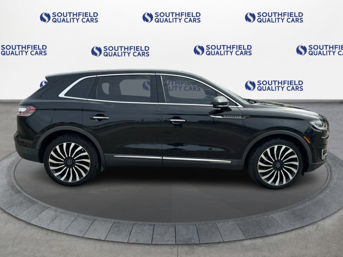 Used 2019 Lincoln Nautilus Black Label AWD/4WD image 8