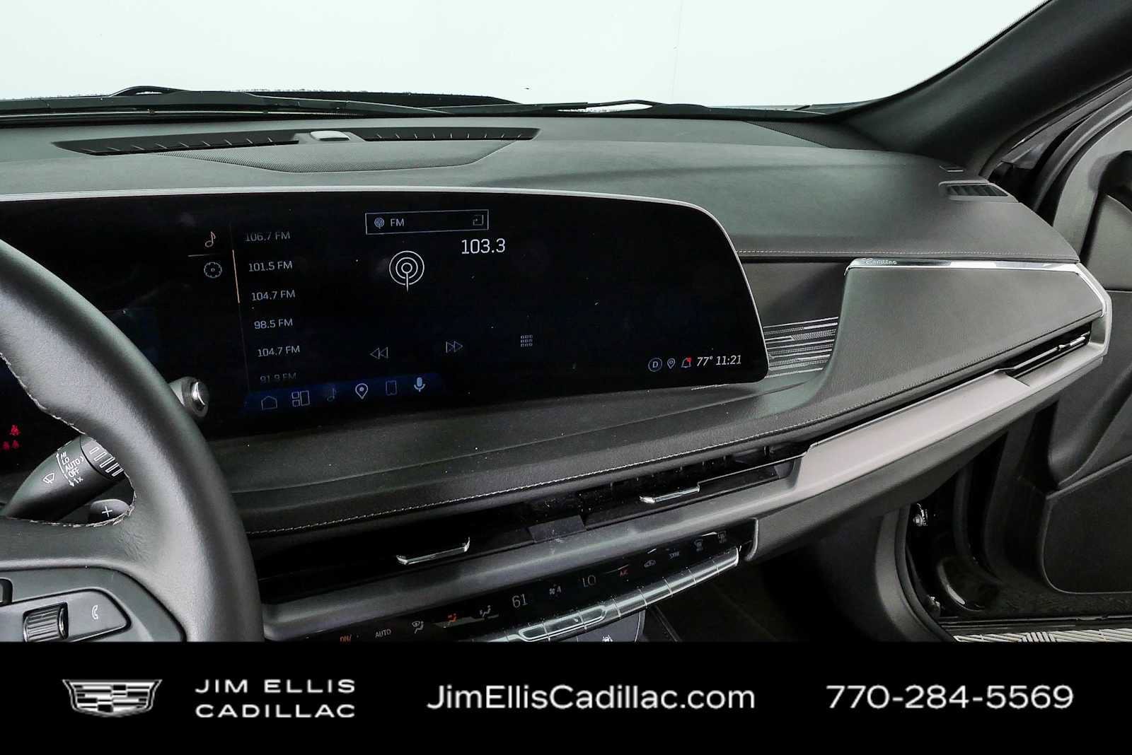 Certified 2025 Cadillac XT4 Premium Luxury FWD image 12