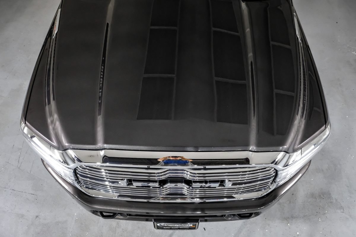 Used 2024 RAM 3500 Laramie AWD/4WD image 38