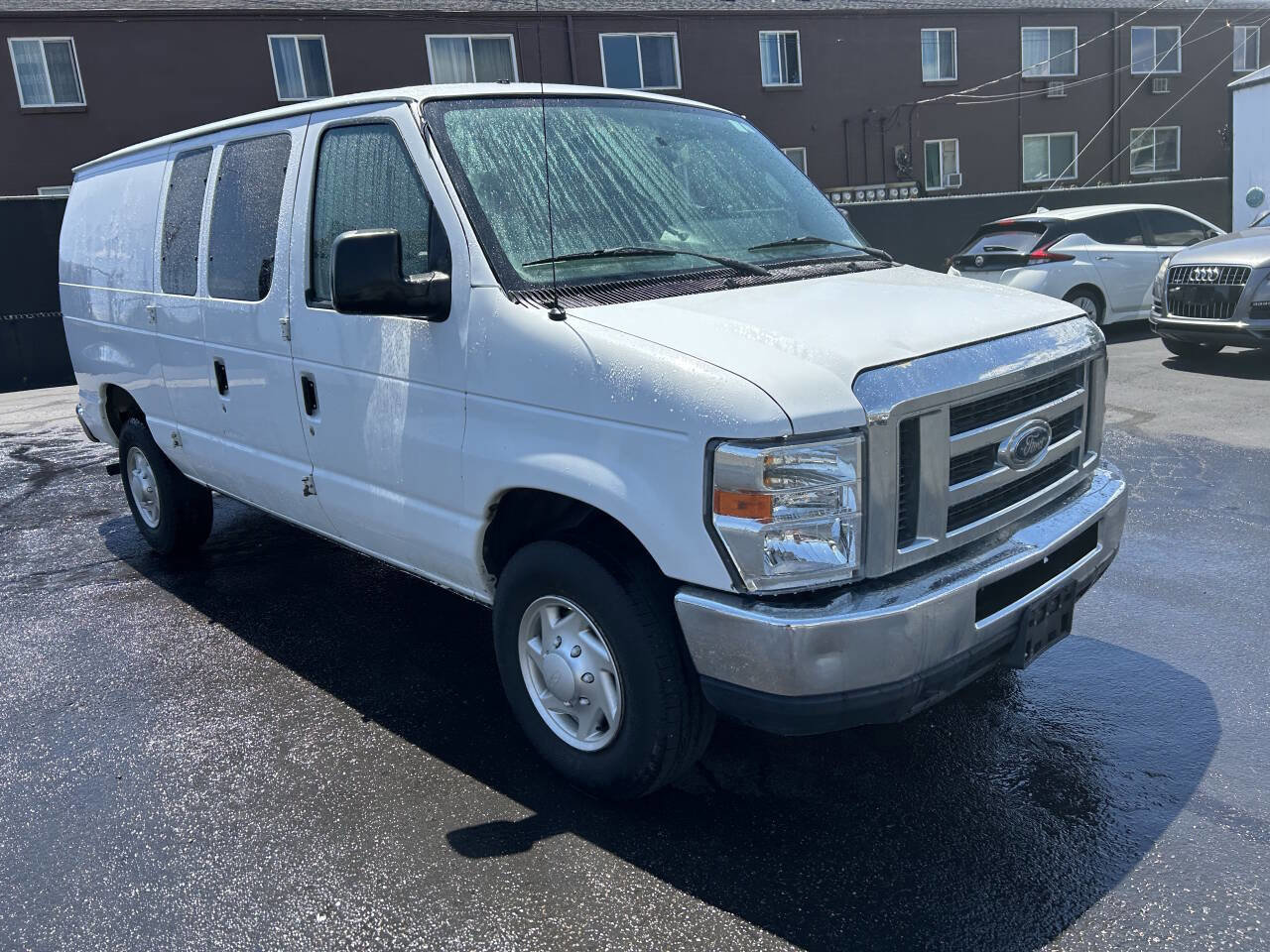 Used 2012 Ford E-250 and Econoline 250 w/ Commercial Cargo Van Pkg RWD image 16