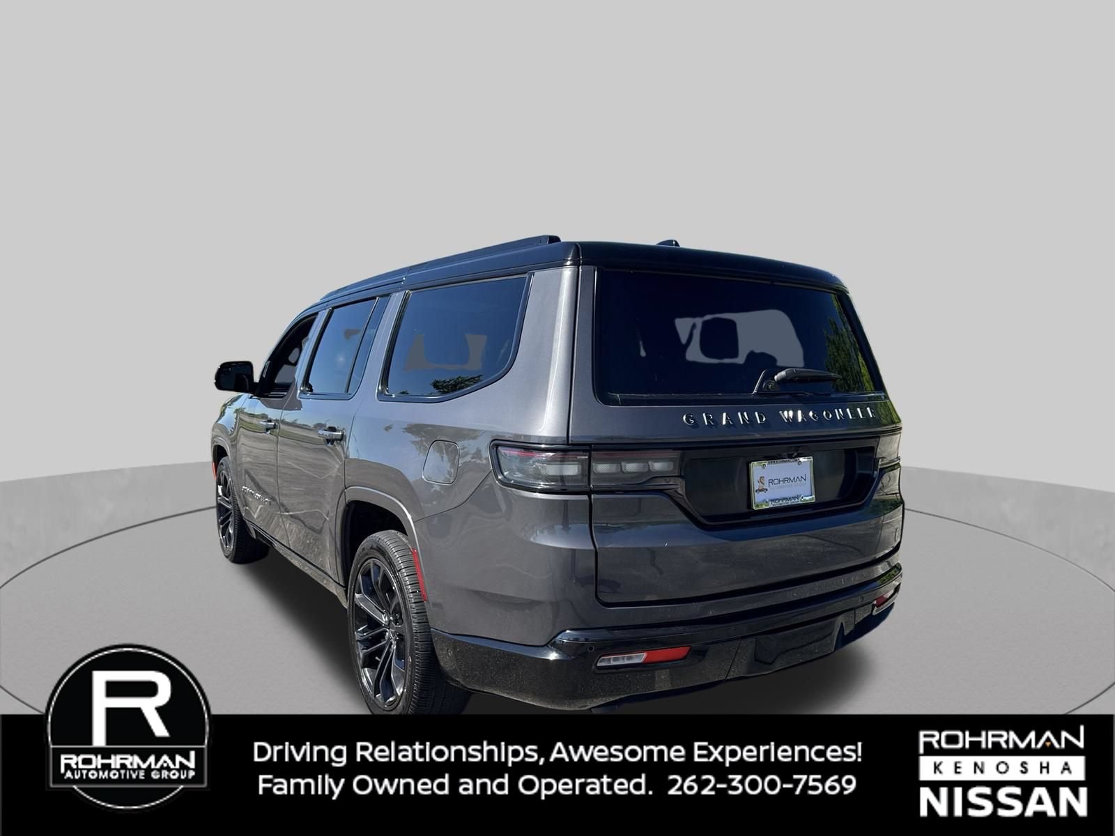 Used 2024 Jeep Grand Wagoneer Series II Obsidian w/ Quick Order Packagew 28T AWD/4WD image 5