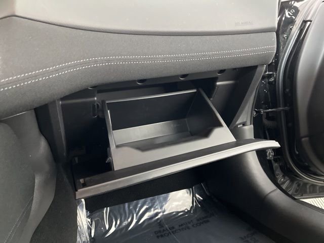Used 2025 Nissan Z Sport w/ Floor Mat Package image 37