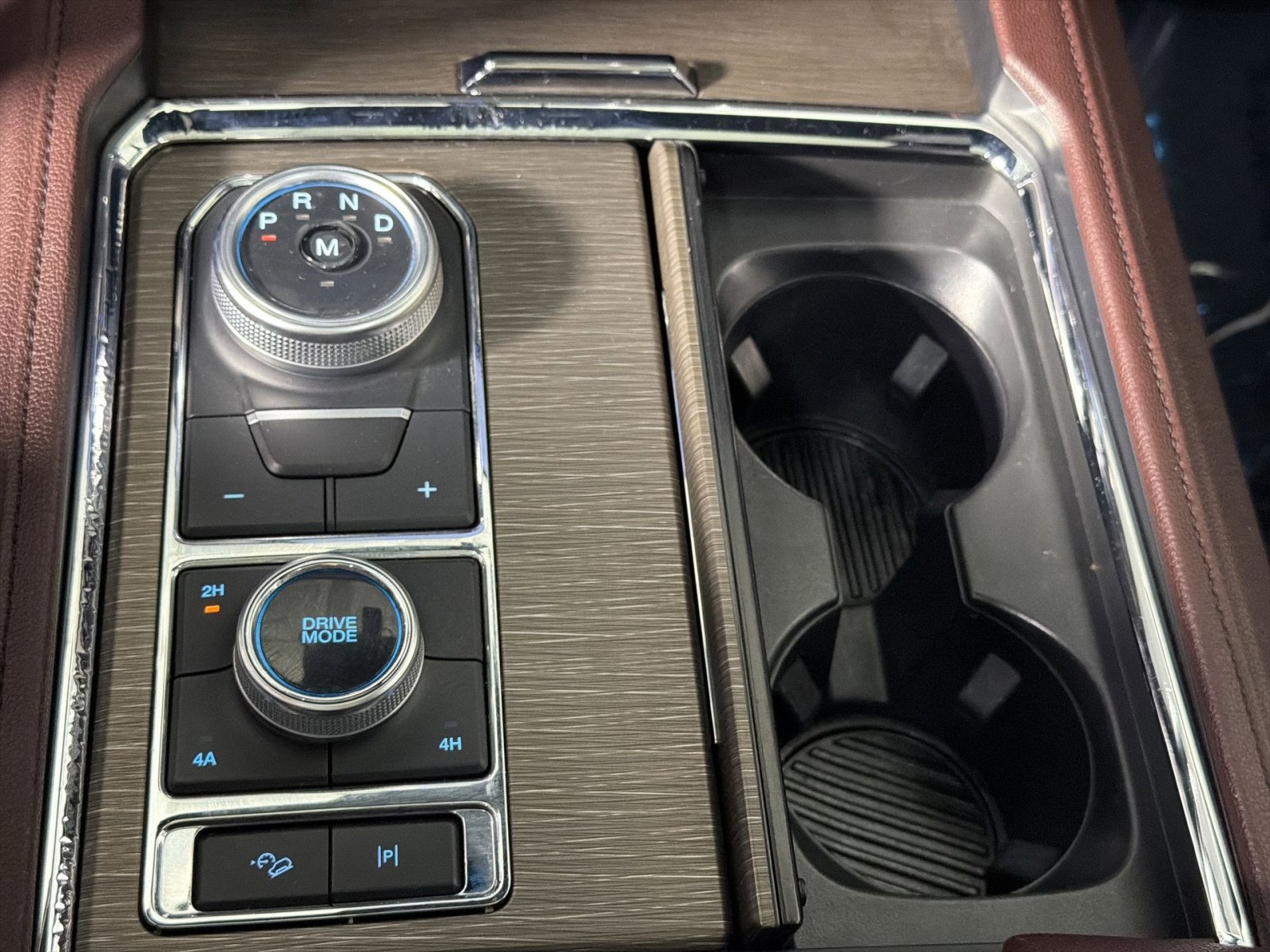 Used 2022 Ford Expedition Max Limited image 26