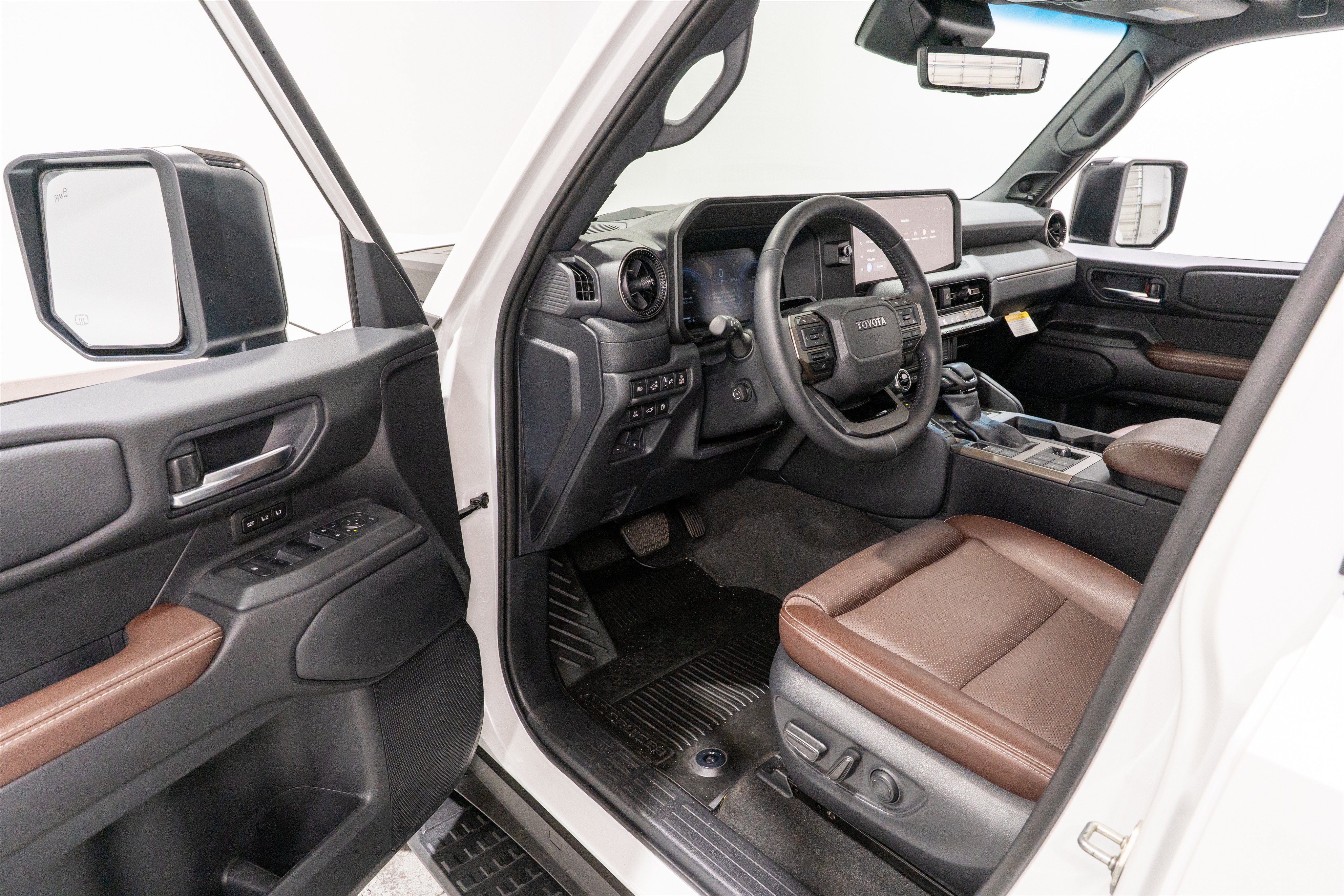 Used 2025 Toyota Land Cruiser w/ Premium Package AWD/4WD image 12