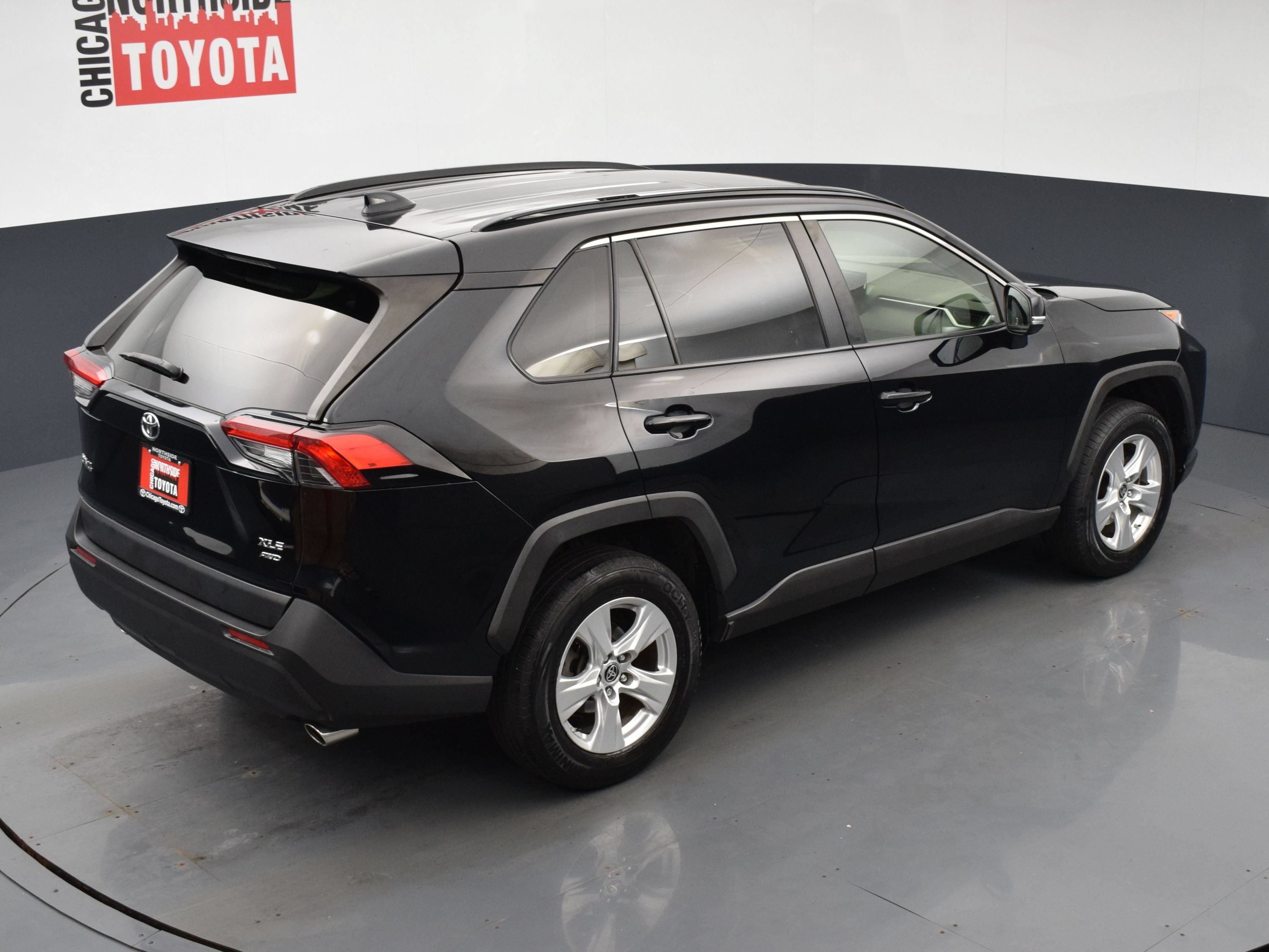 Used 2019 Toyota RAV4 XLE w/ Convenience Package AWD/4WD image 21