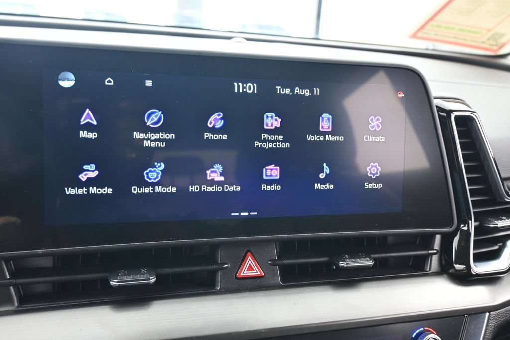 Used 2025 Kia Sportage EX FWD image 21