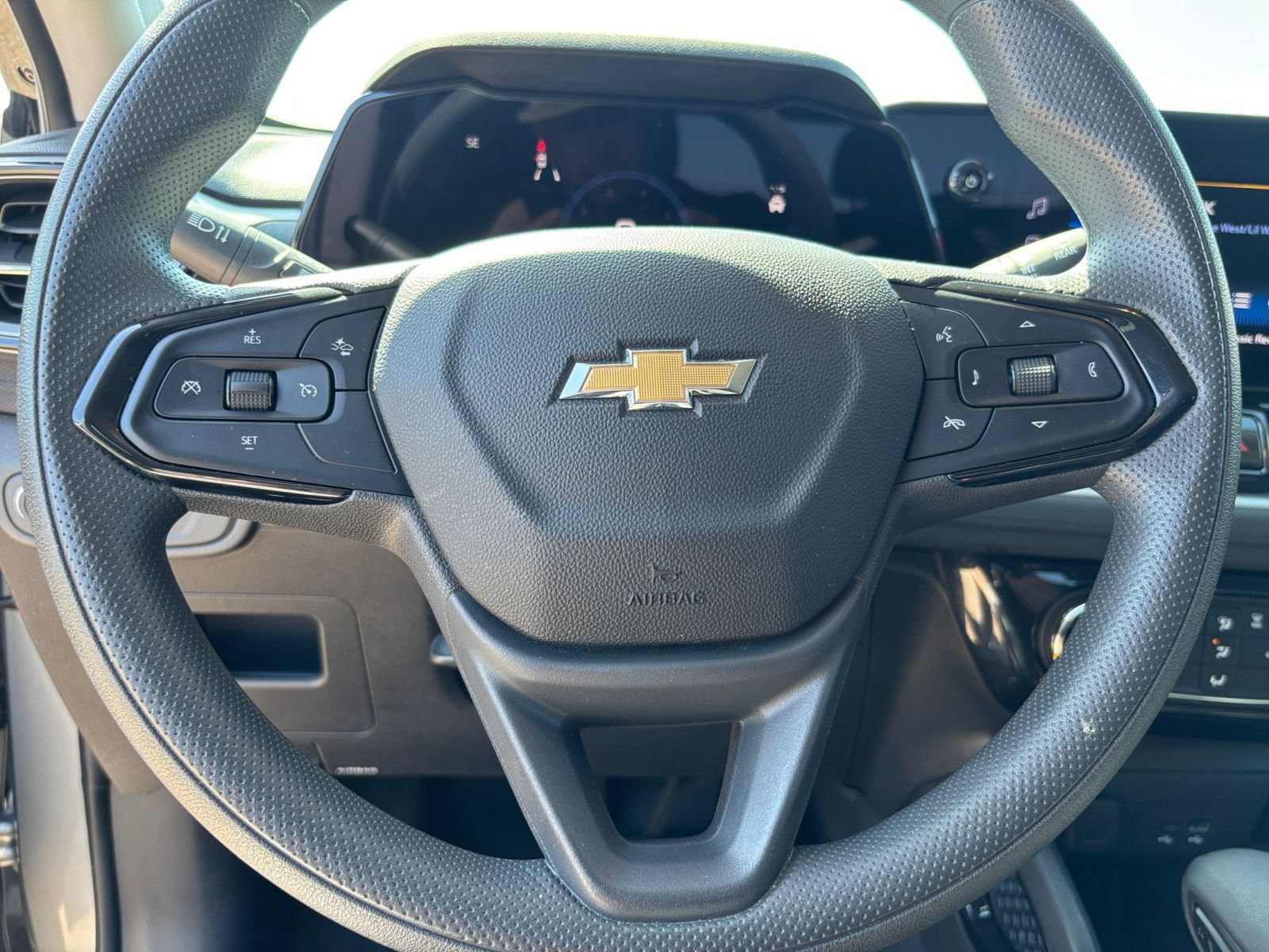 Used 2025 Chevrolet TrailBlazer LT FWD image 26