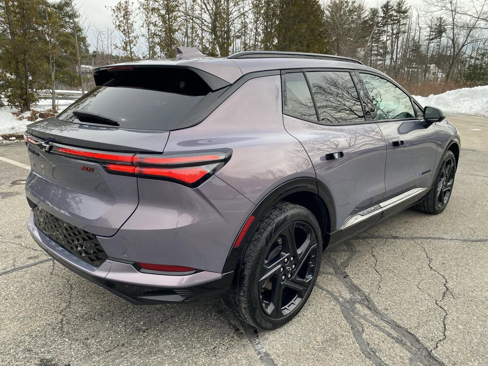 Used 2024 Chevrolet Equinox EV RS image 7