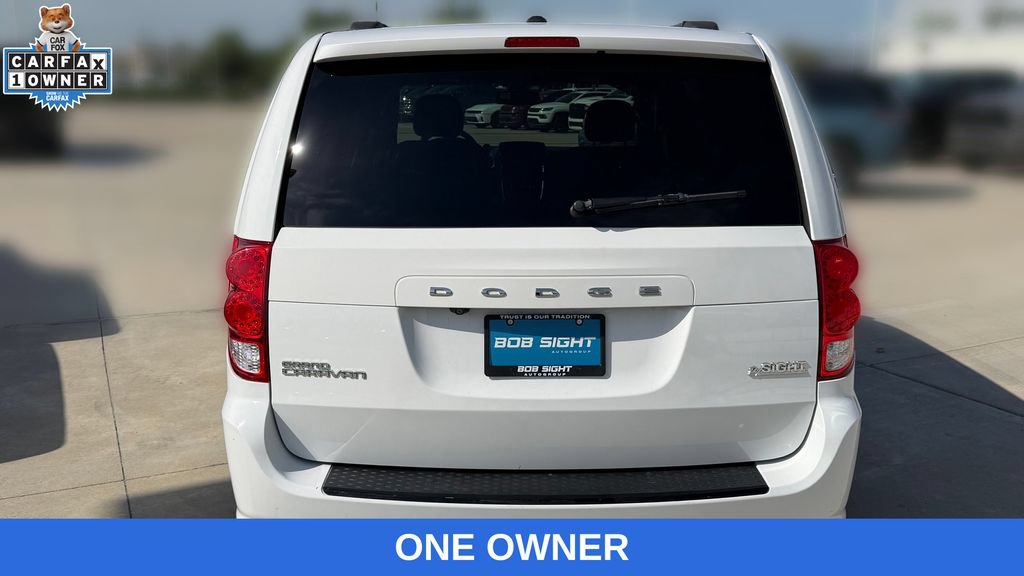 Used 2020 Dodge Grand Caravan SE FWD image 4